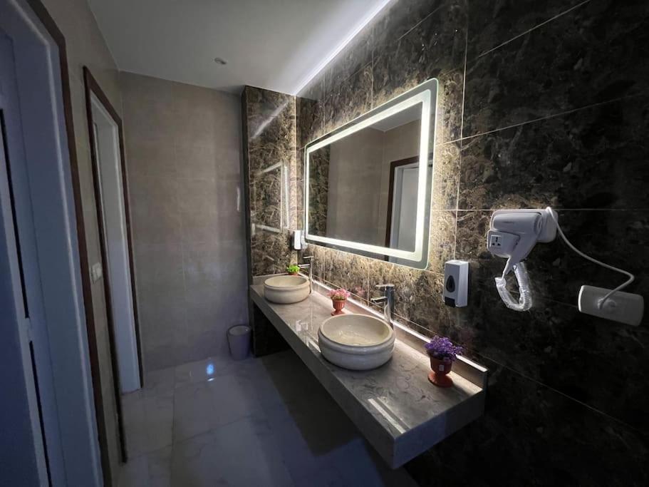 Luxury Apartment Downtown Kairo Exteriör bild
