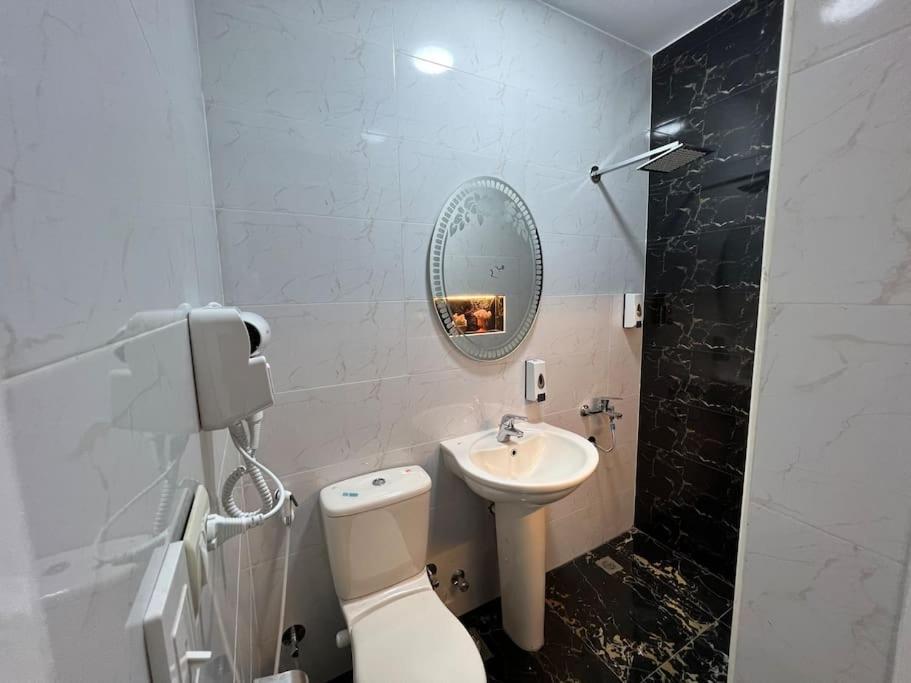 Luxury Apartment Downtown Kairo Exteriör bild
